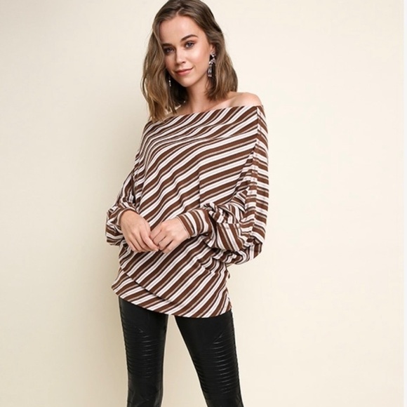 Striped Off Shoulder Long Dolman Sleeve Top. Super cute w/a bit of glitter - Picture 3 of 4